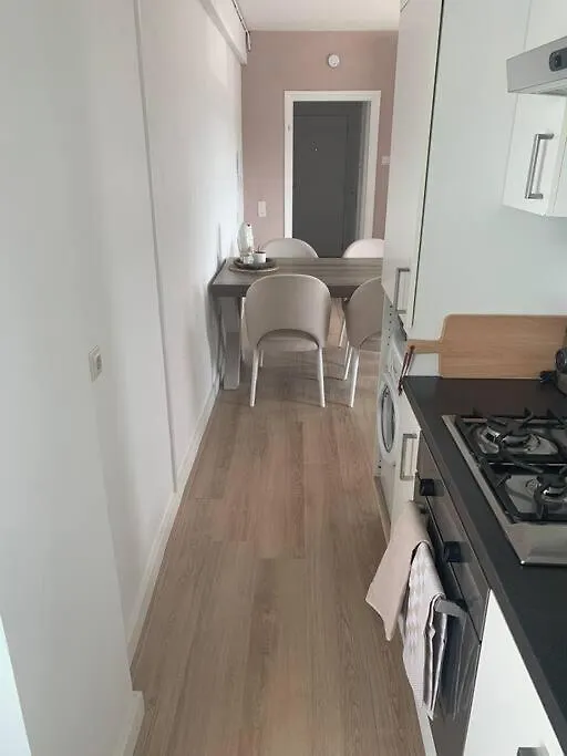 Appartement Aan Het Strand In Zandvoort Aan Zee! 0*,